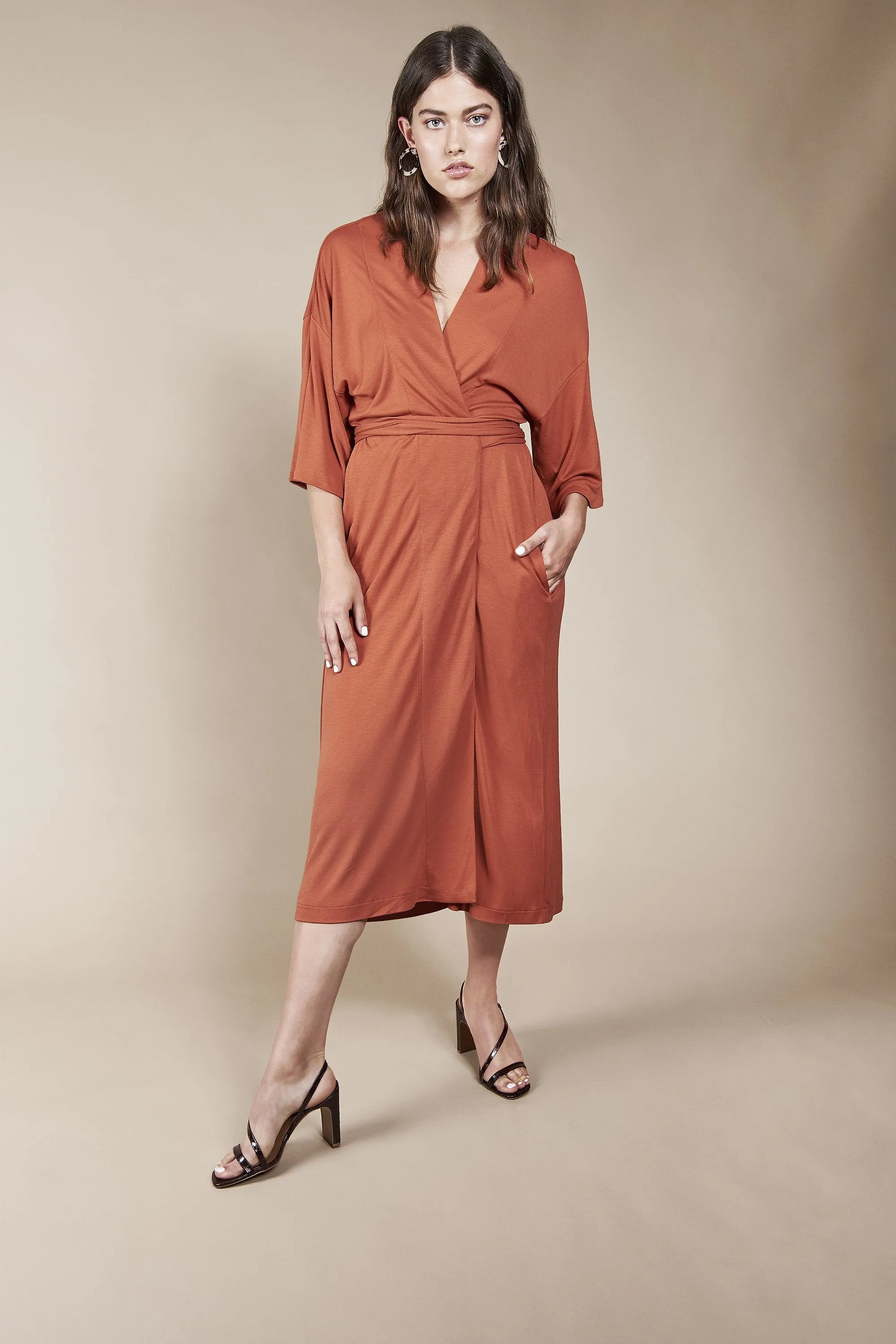 airi dress rust