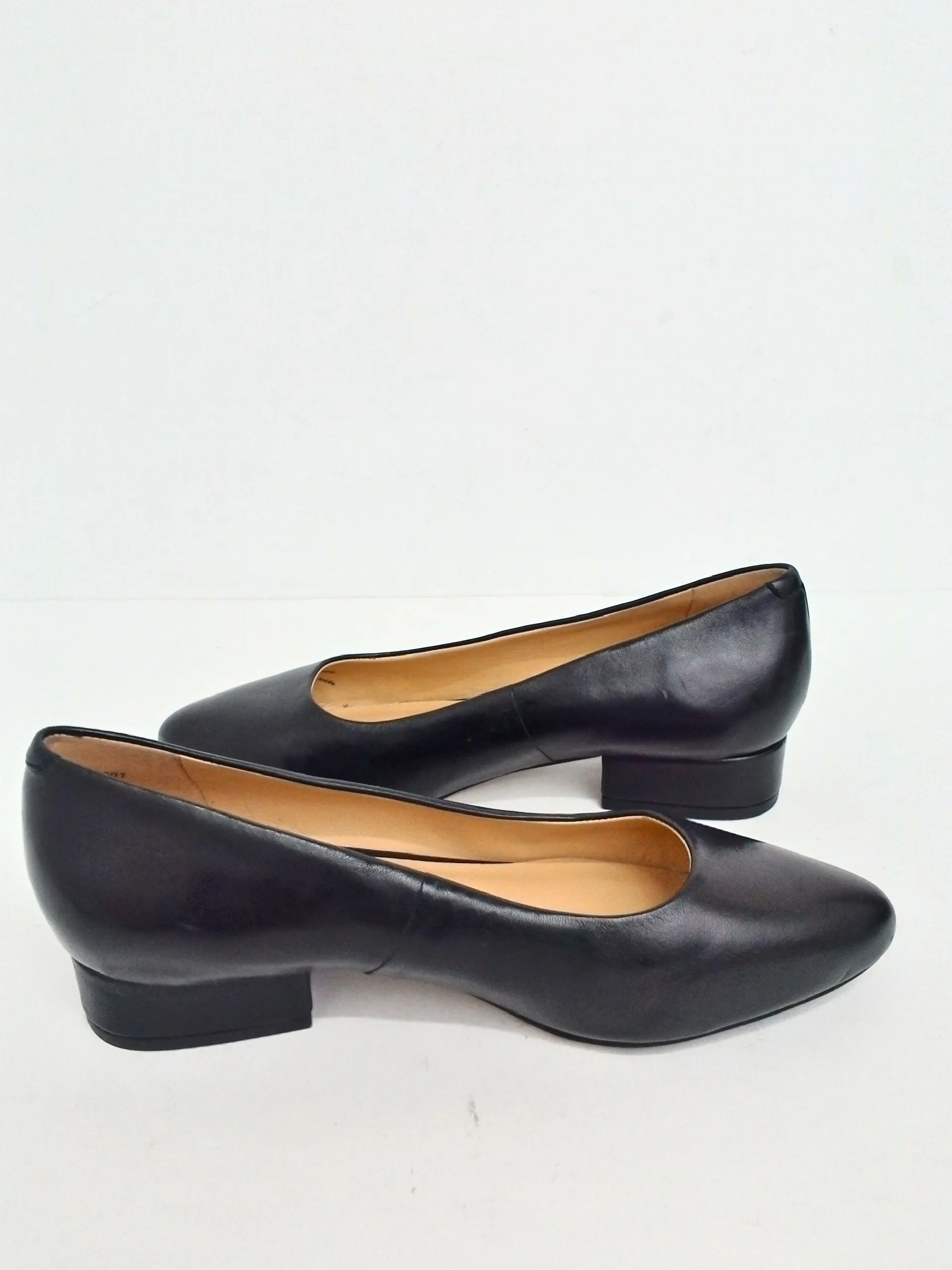 Trotters Women's Black Leather Flats Size 5.5